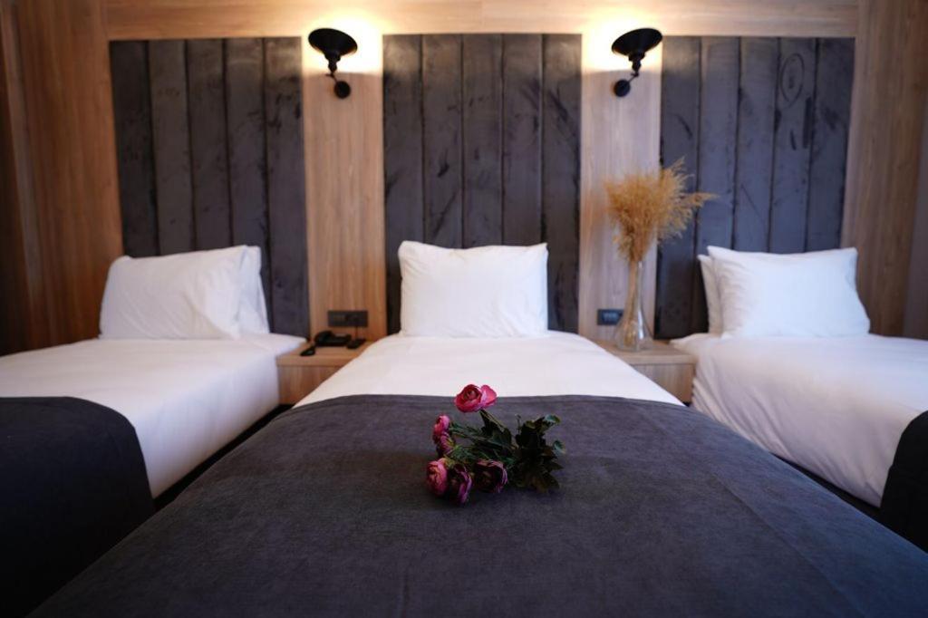 Mineo Hotel Taksim Istanbul Bagian luar foto