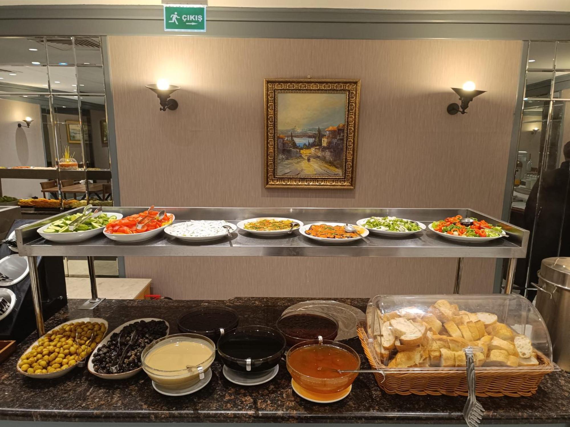 Mineo Hotel Taksim Istanbul Bagian luar foto