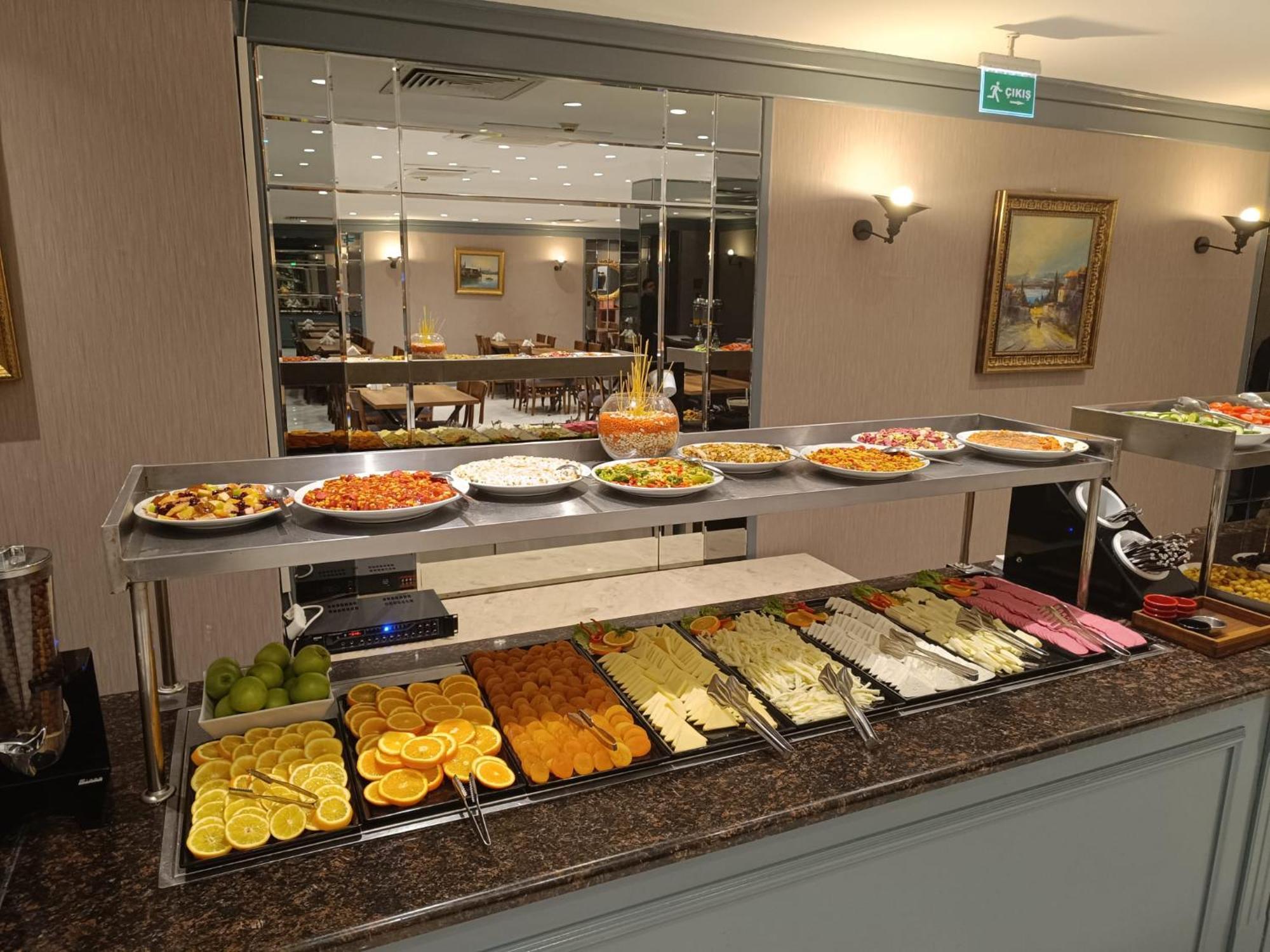 Mineo Hotel Taksim Istanbul Bagian luar foto